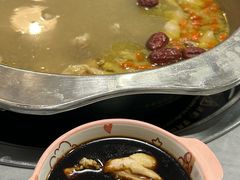 -光头药膳鸡(莱茵小镇店)