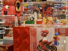 -王府井百货熙地港店