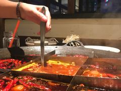 -纸盐河码头火锅(十八梯店)