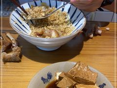 -红猪卤肉饭(大西洋美食城店)