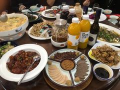 -呷湘厨·鱼汤捞饭·剁椒鱼头·辣椒炒肉(国家会展中心店)