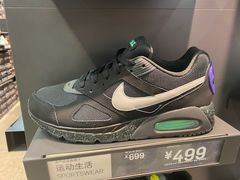 -NIKE上海青浦优选体验店