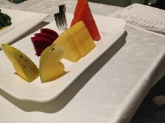 时令鲜果-海湾壹品·粤菜·早茶·烤鸭(拱北店)