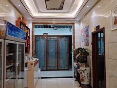 -宾朋海鲜饭庄(兴海路店)