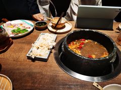 -蘑界·野生菌火锅(深业上城店)