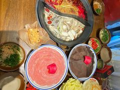 -萍姐火锅·公路夜市(武汉首店)