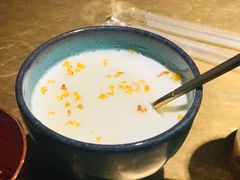 桂花酸奶-烤匠麻辣烤鱼(环球中心店)
