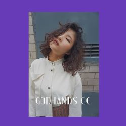 -God Hands发型设计复古会所