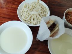 -王菊美食街·王菊面馆(总店)