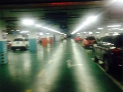 iphone_upload_pic-丽丰购物中心·停车场