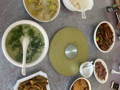 -山里人家土菜馆(茅山店)