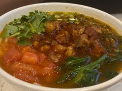 小锅米线-半山腰·云南菜(侨福芳草地店)