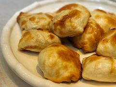 -丝路天山酒店(国际大巴扎店)