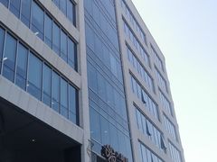 -安东易迷你仓自助寄存仓库(淞虹路店)