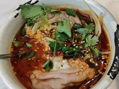 冒脑花-成都你六姐·牛肉冒菜·麻辣香锅(长泰广场店)