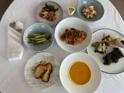 -圣贝拉母婴护理中心(深圳莱佛士店)