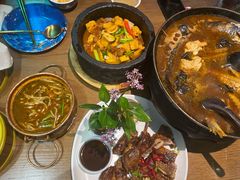 小铜锅烧牛肉米线-雀舞云南菜(乐客城店)