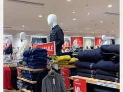 -优衣库(上海颛桥万达广场店)