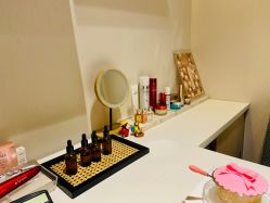 -Oasis Beauty水磨坊科技美肤中心