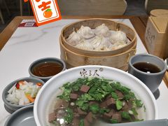 馋口鸭血汤-馋三尺蟹粉小笼(人民广场店)