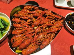 -龙巢盱眙龙虾·牛蛙·烧烤宵夜(八卦岭店)