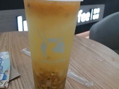 满杯百香果-瑞幸咖啡(中国移动斜西街店)