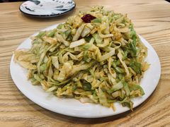 火爆大头菜-方城小吃店