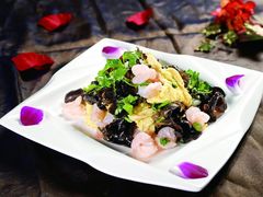 鸡蛋木耳炒虾球-郭家大院(新源店)