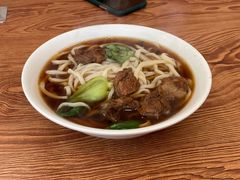 -清真吴记门钉肉饼·喜多利