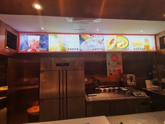 -佬土鹅肠火锅(解放路店)