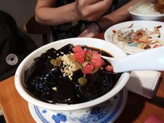 -炉小二铜锅牛蛙•川湘菜(三里屯店)
