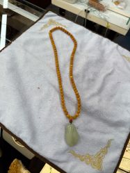 -灵彩珠宝(朗香街店)