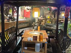 -城墙拐拐火锅(三峡广场黑金冠店)
