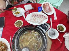 -花苑美食横琴生蚝火锅(拱北粤华路店)
