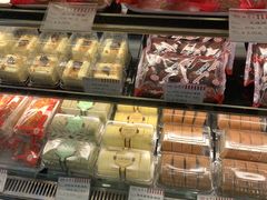 -红宝石·鲜奶小方(万航店)