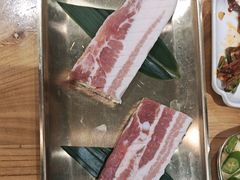 -青瓦餐厅·生鱼片·韩园烤肉(西塔店)