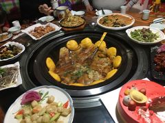 -人民公社铁锅炖·东北菜(卫国道店)