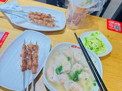 -南城香·饭香串香馄饨香(青年路店)