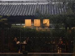 -丽江悦榕庄酒店-明月·雪山庭院餐厅