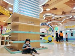 -多多淘儿童体验中心(重庆来福士店)
