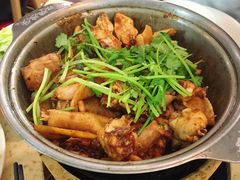 -芳村榕树头叹佬鸡煲(体育西店)