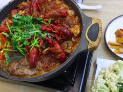 -小鳌陪你小排档·四季小龙虾·田鸡·宵夜(中央第五街店)