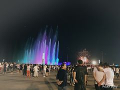 -东港音乐喷泉广场