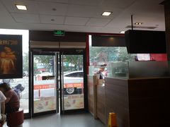 -麦当劳(杭州庆春路店)
