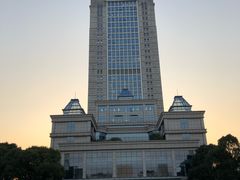 -复旦大学光华楼