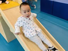 -乐融儿童之家早教托育(武昌校区)