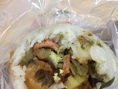 特色综合味饭团-秋英饭团(大庙新村店)