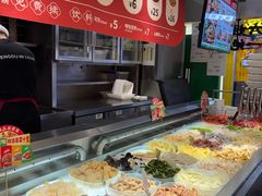 -成都你六姐·牛肉冒菜(城市集市合生汇店)