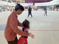 -全明星滑冰俱乐部(万象城店)