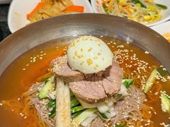 -木槿花韩式炭烤·熟成肉工坊(孙文东路店)